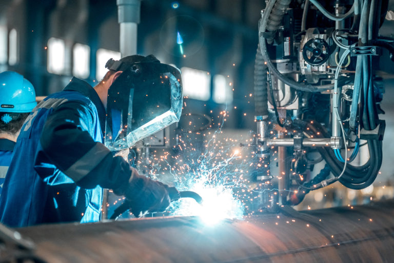 worker welding