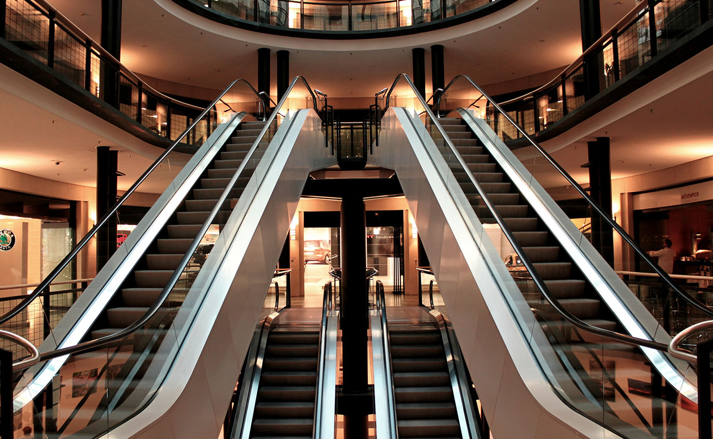 escalators at a mall